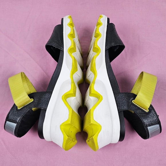 Sorel Women's Platform Sport Sandals Black Yellow Chunky Lug Sole Size 8 - Picture 9 of 16